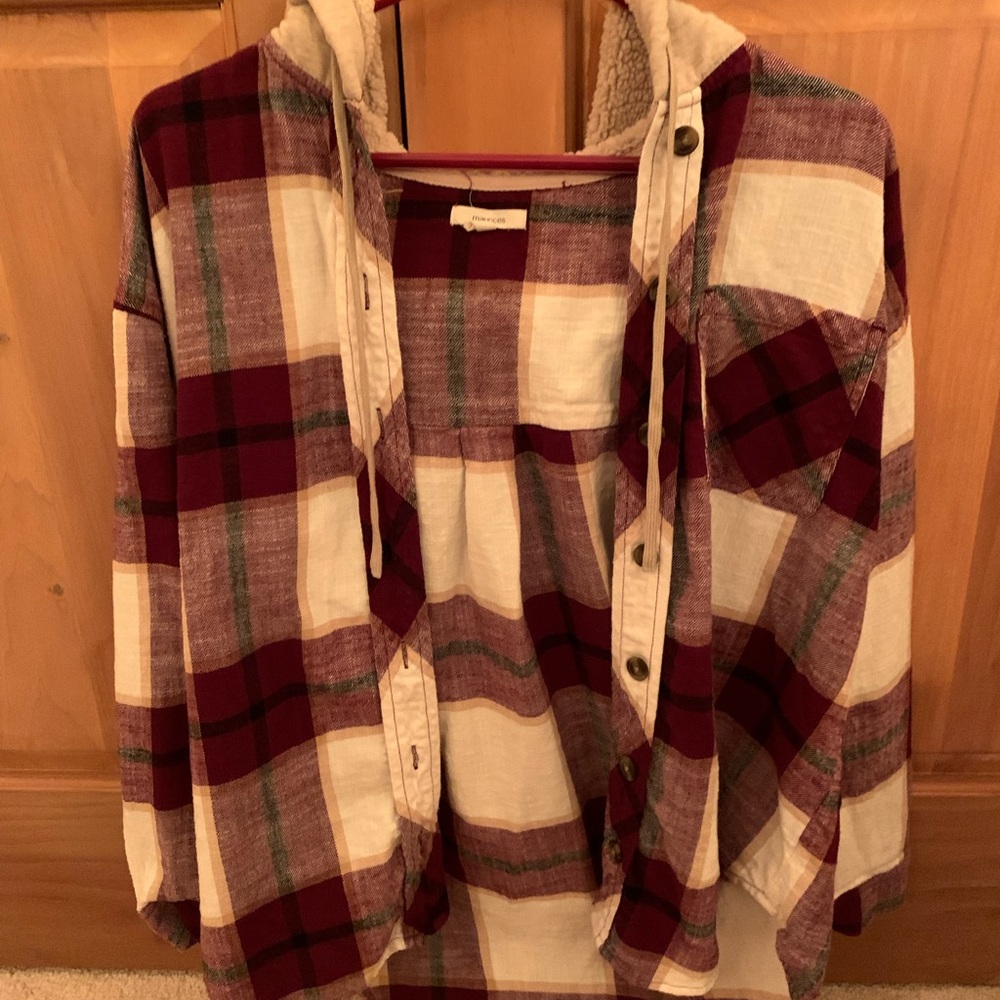 Adorable button up flannel